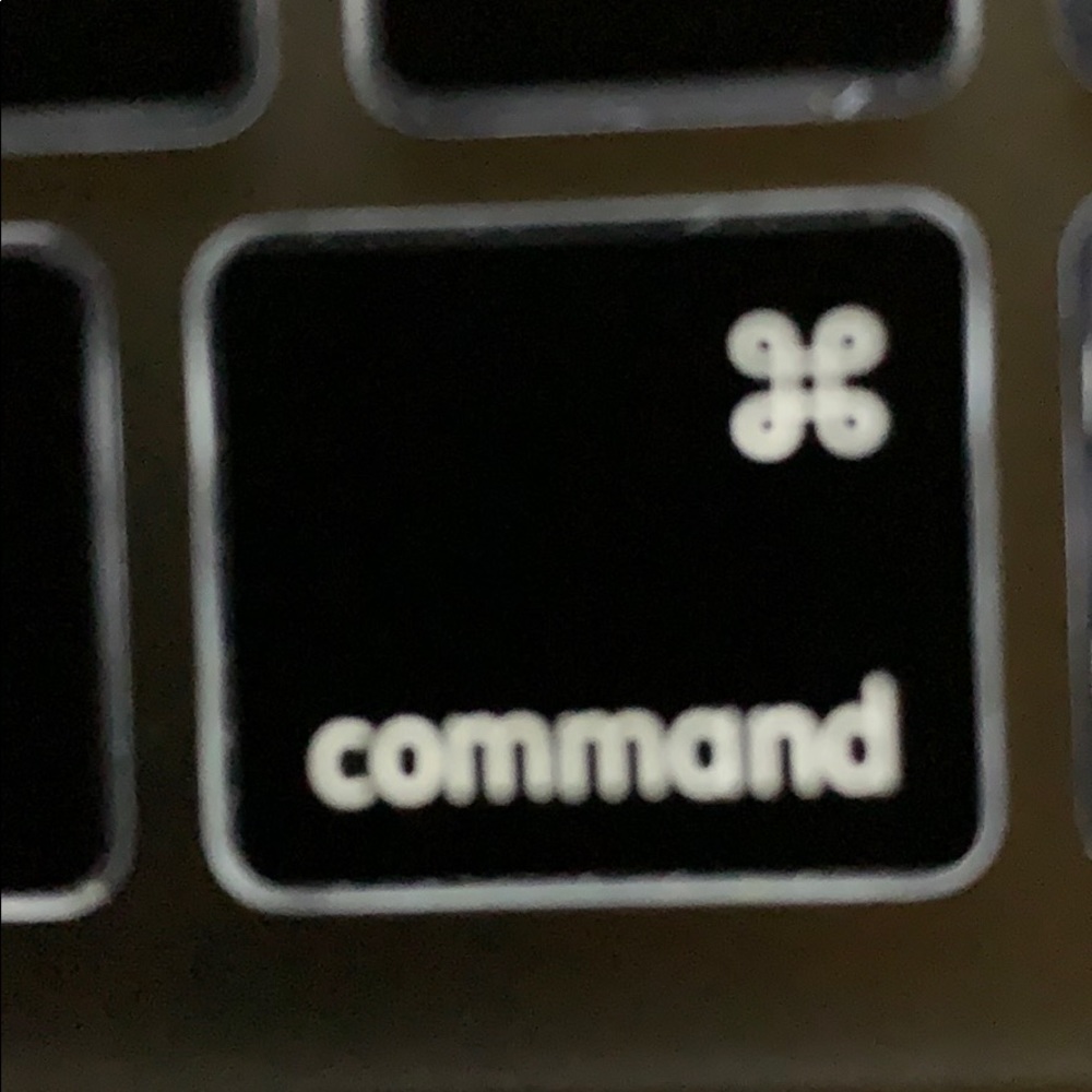 Macbook command key